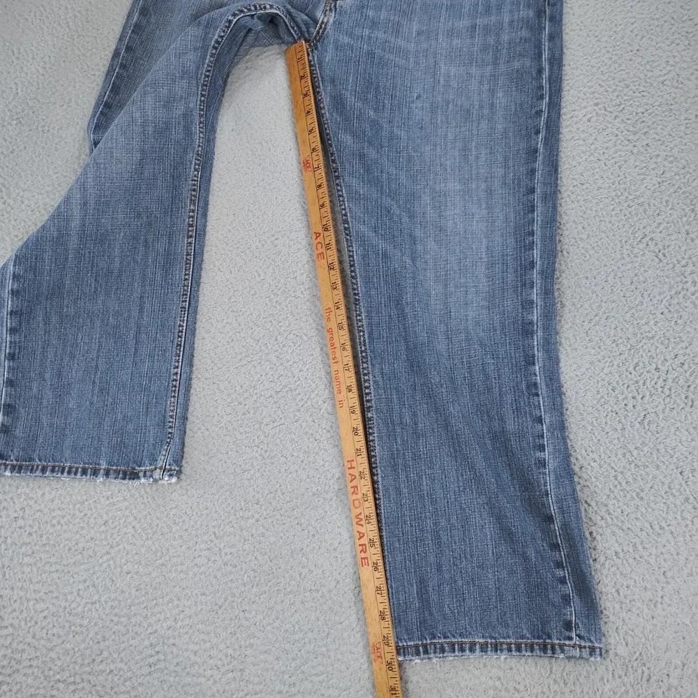 Levi's Jeans Mens 38x30 Blue Denim 559 Medium Wash Red Tab Straight Leg Mid Rise